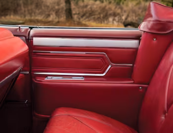 Interior 1965 Cadillac DeVille Convertible (65-683 68367-F)