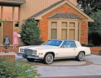 1983 Cadillac Eldorado Biarritz (6E L57) '1982–83
