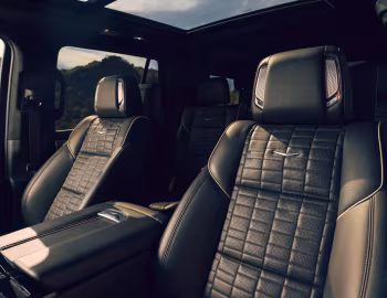 Interior 2023–pr. Cadillac Escalade-V [North America] '2022–pr.