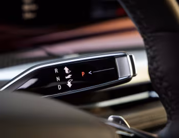 Interior 2025–pr. Cadillac Escalade-V ESV [Mexico] '2024–pr.