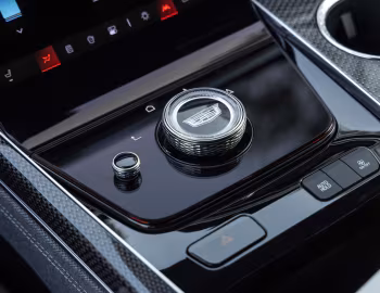 Interior 2025–pr. Cadillac Escalade-V ESV [Mexico] '2024–pr.