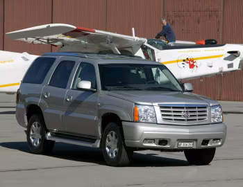 Cadillac Escalade [Worldwide] '2001–06
