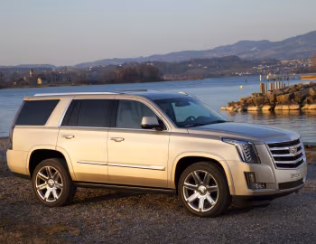 Cadillac Escalade [EU-spec] (GMTK2XL) '2015–20