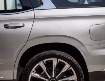 Cadillac Escalade [Middle East] '2024–pr.