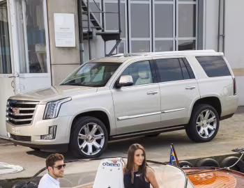 Cadillac Escalade [EU-spec] (GMTK2XL) '2015–20