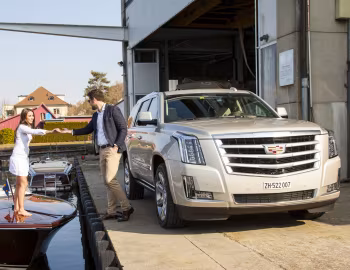 Cadillac Escalade [EU-spec] (GMTK2XL) '2015–20