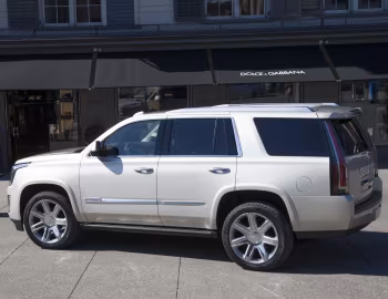 Cadillac Escalade [EU-spec] (GMTK2XL) '2015–20