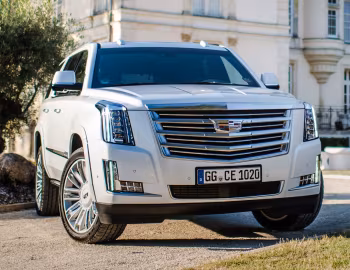 Cadillac Escalade Platinum [Worldwide] (GMTK2XL) '2015–20