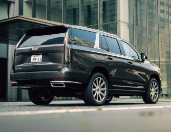 Cadillac Escalade 600 Platinum Luxury [Japan] '2021–25