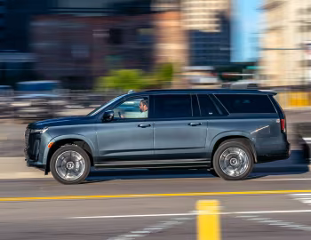 2021–pr. Cadillac Escalade ESV 600 Platinum Sport [North America] '2020–pr.