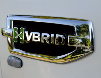 Cadillac Escalade Hybrid [EU-spec] '2009–14