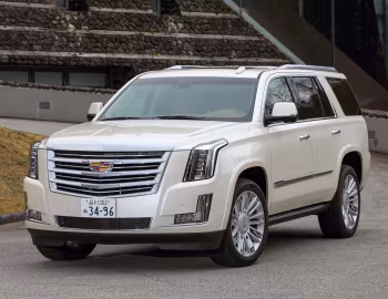 Cadillac Escalade Platinum [Japan] (GMTK2XL) '2015–20