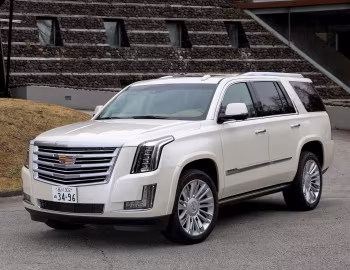 Cadillac Escalade Platinum [Japan] (GMTK2XL) '2015–20