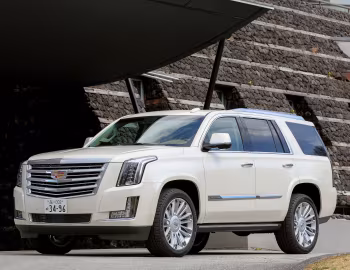 Cadillac Escalade Platinum [Japan] (GMTK2XL) '2015–20