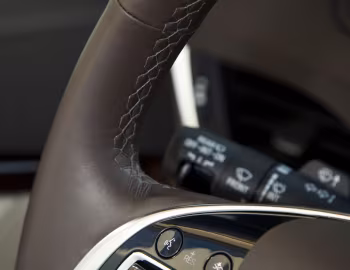 Interior Cadillac Escalade Platinum [Worldwide] (GMTK2XL) '2015–20