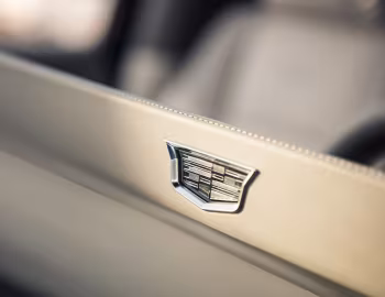 2021–pr. Cadillac Escalade 600 Platinum Luxury [North America] '2020–pr.