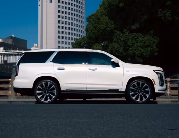 Cadillac Escalade Platinum [Japan] '2025–pr.