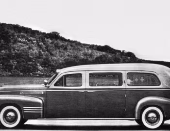 1941 Eureka-Cadillac Ambulance (41-75)