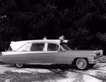 1963 Eureka-Cadillac Landau Ambulance (63-68 6890)