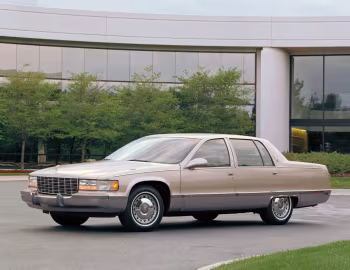 1995–96 Cadillac Fleetwood
