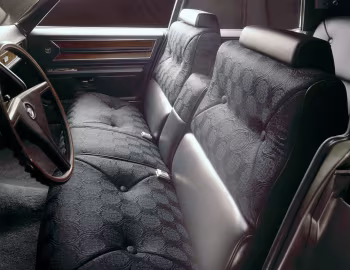 Interior 1970 Cadillac Fleetwood Brougham (68169-P)