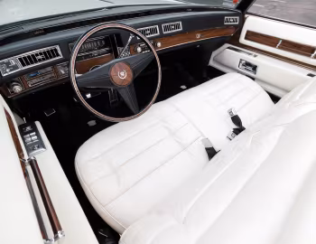 Interior 1976 Cadillac Fleetwood Eldorado Convertible (L67)