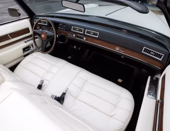Interior 1976 Cadillac Fleetwood Eldorado Convertible (L67)