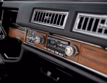 Interior 1976 Cadillac Fleetwood Eldorado Convertible (L67)