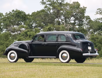 1940 Cadillac Fleetwood Seventy-Five Imperial Sedan (7533)