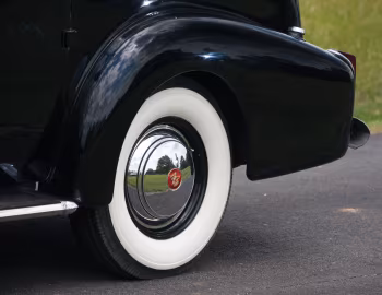 1940 Cadillac Fleetwood Seventy-Five Imperial Sedan (7533)