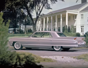 1961 Cadillac Fleetwood Sixty Special (6039М)