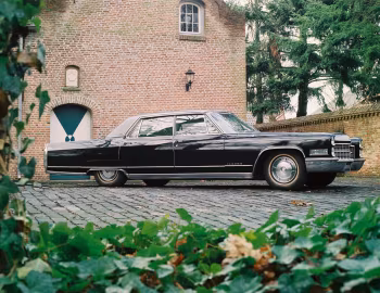 1966 Cadillac Fleetwood Sixty Special Brougham (68169-P) '10.1965–66