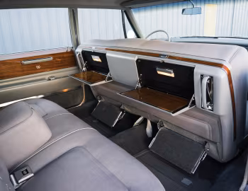 Interior 1966 Cadillac Fleetwood Sixty Special Brougham (68169-P) '10.1965–66