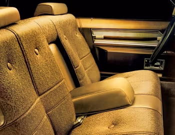 Interior 1971 Cadillac Fleetwood Sixty Special Brougham (68169P)