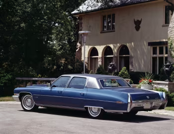 1972 Cadillac Fleetwood Sixty Special Brougham (B69-P)
