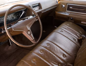Interior 1968 Cadillac Hardtop Sedan de Ville (68349-B)