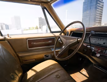 Interior 1968 Cadillac Hardtop Sedan de Ville (68349-B)