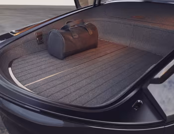 Ambos Cadillac InnerSpace Autonomous Concept '01.2022
