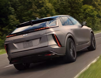 2026 Cadillac Lyriq-V [North America] '2025–pr.