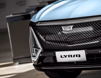Cadillac Lyriq Luxury [China] '2022–pr.