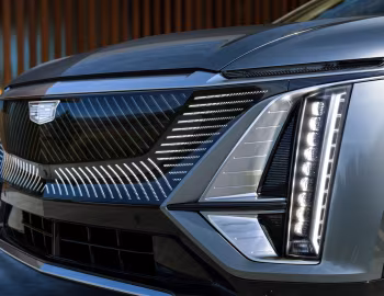 2023–pr. Cadillac Lyriq Luxury [North America] '03.2022–pr.