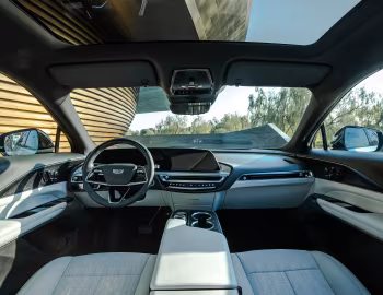 Panel frontal Cadillac Lyriq Luxury [China] '2022–pr.