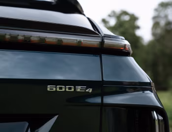 Cadillac Lyriq Luxury [Australia] '2025–pr.
