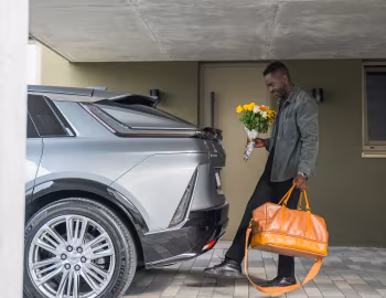 Cadillac Lyriq Luxury [EU-spec] '2023–pr.