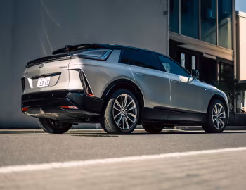 Cadillac Lyriq Sport [Japan] '2025–pr.