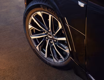 2024–pr. Cadillac Lyriq Sport [North America] '03.2023–pr.