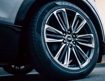 Cadillac Lyriq Sport [Japan] '2025–pr.