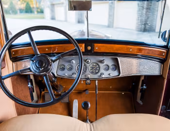 Panel frontal 1930 Cadillac V16 452 Club Sedan by Fleetwood (4361-S)