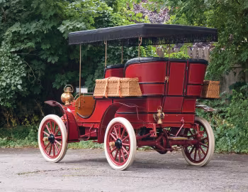 1904 Cadillac Model B Surrey