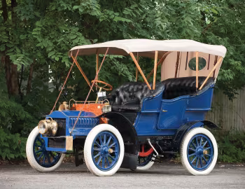 1905 Cadillac Model F Touring